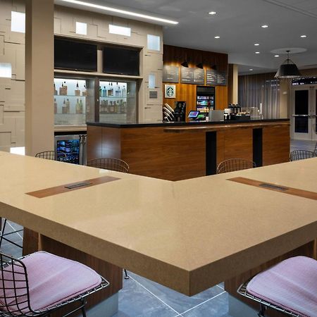 Courtyard By Marriott Indianapolis West-Speedway Ξενοδοχείο Εξωτερικό φωτογραφία