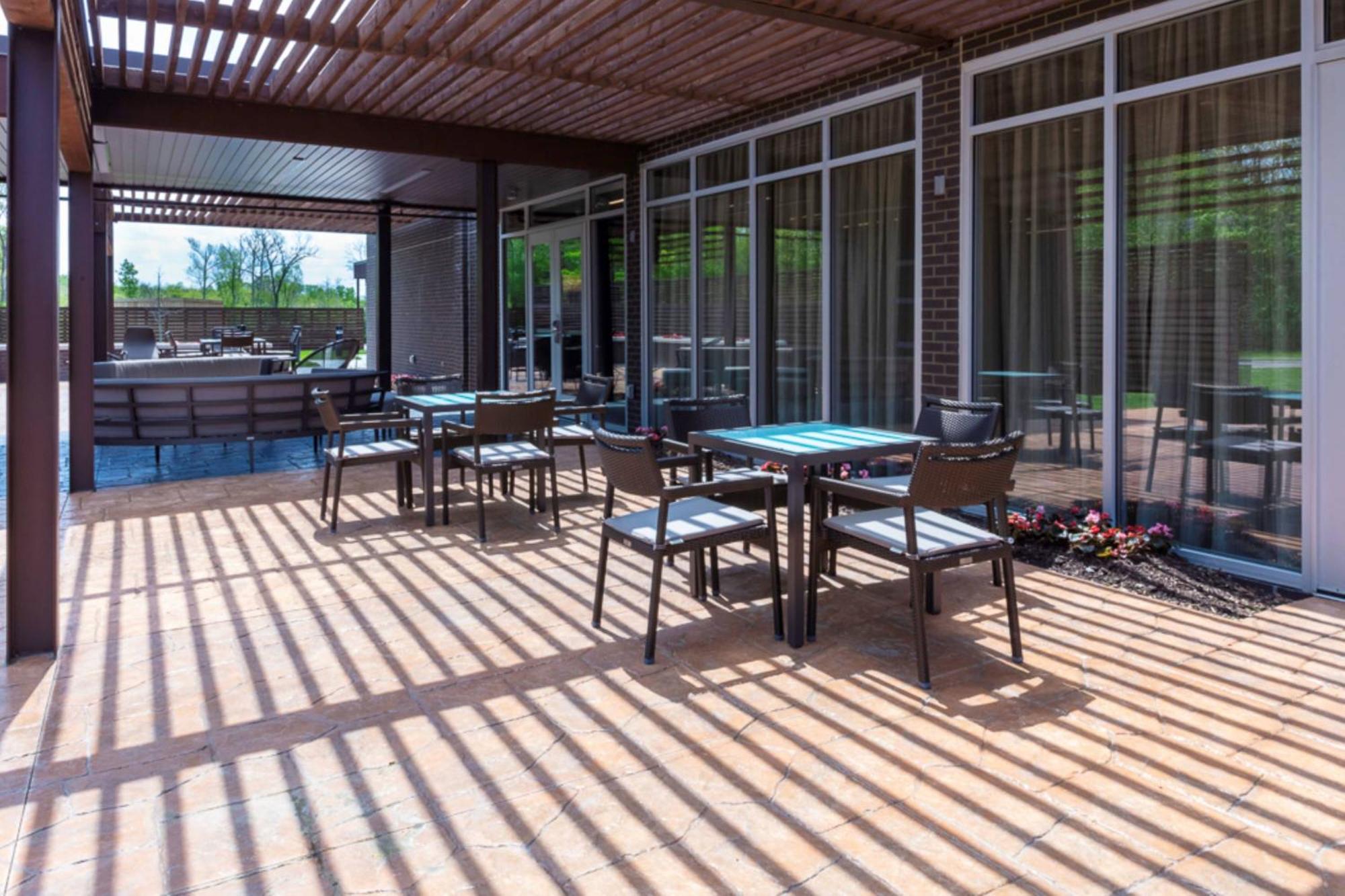 Courtyard By Marriott Indianapolis West-Speedway Ξενοδοχείο Εξωτερικό φωτογραφία