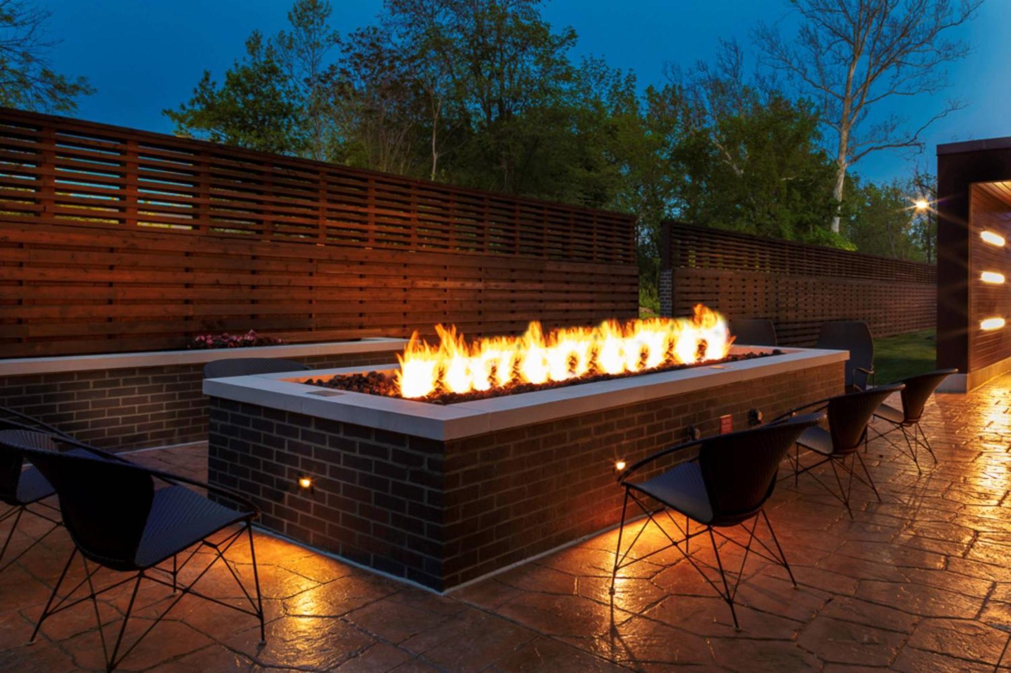 Courtyard By Marriott Indianapolis West-Speedway Ξενοδοχείο Εξωτερικό φωτογραφία