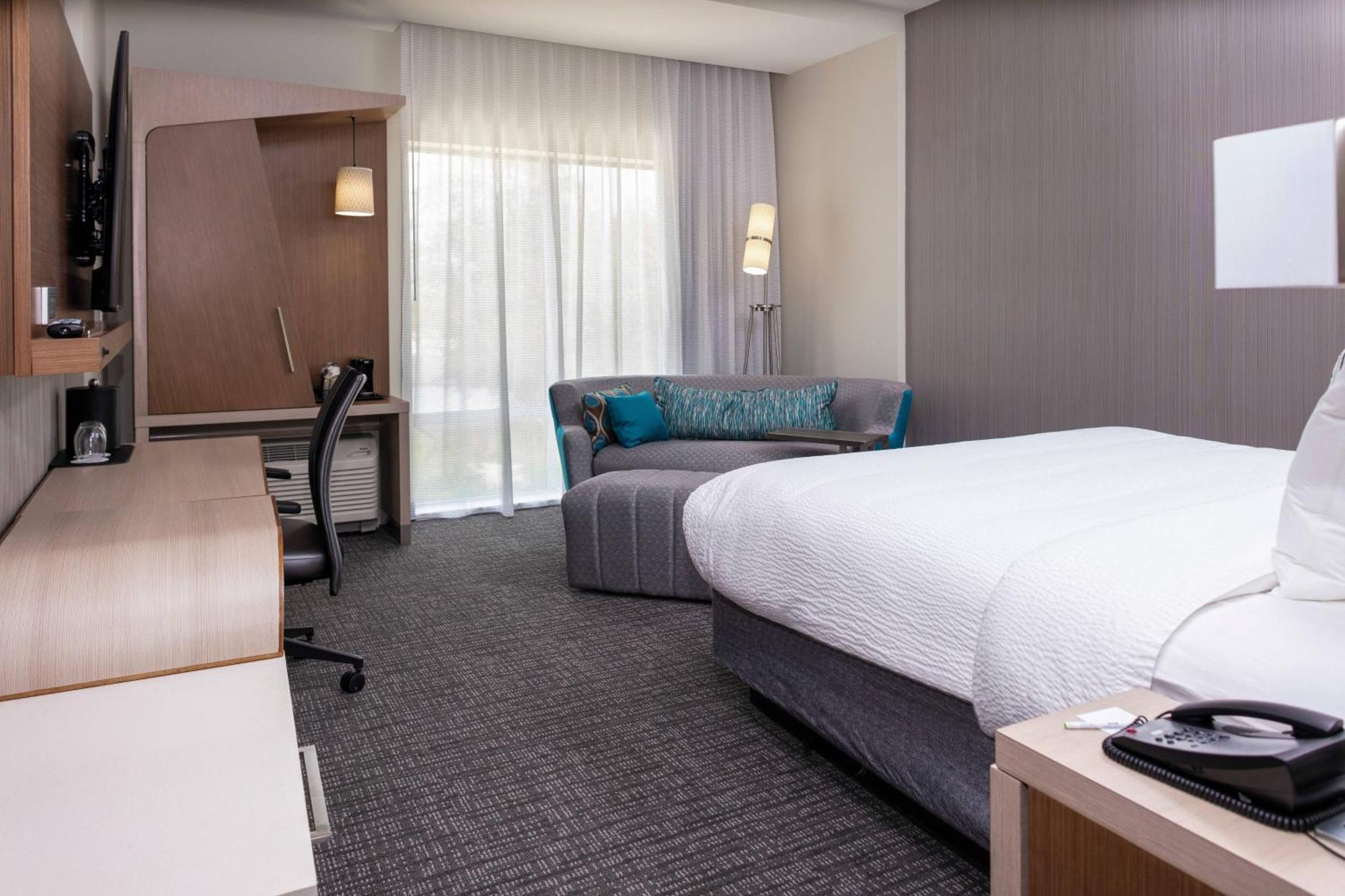 Courtyard By Marriott Indianapolis West-Speedway Ξενοδοχείο Εξωτερικό φωτογραφία