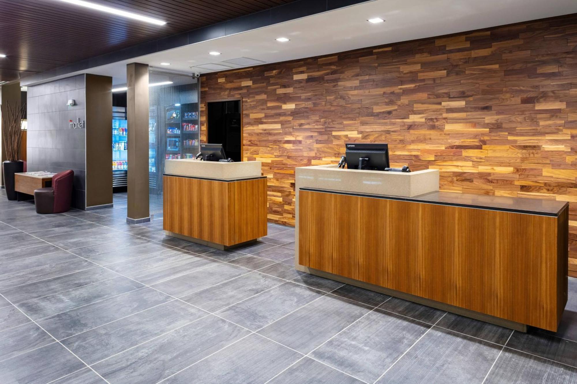 Courtyard By Marriott Indianapolis West-Speedway Ξενοδοχείο Εξωτερικό φωτογραφία